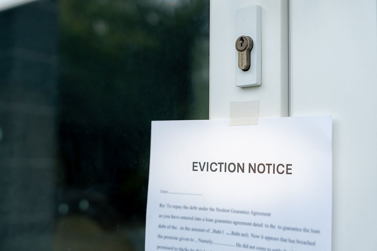 What to Do When a Tenant Won't Leave: A Landlord's Guide to Holdover Tenants and Eviction